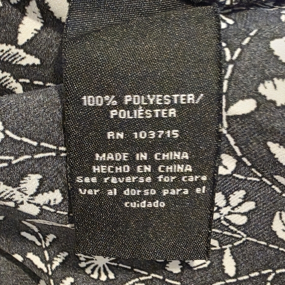 Zac & Rachel Blouse / Top Peasant Black White Floral 3/4 Puff Sleeve Size 2X - Picture 9 of 10